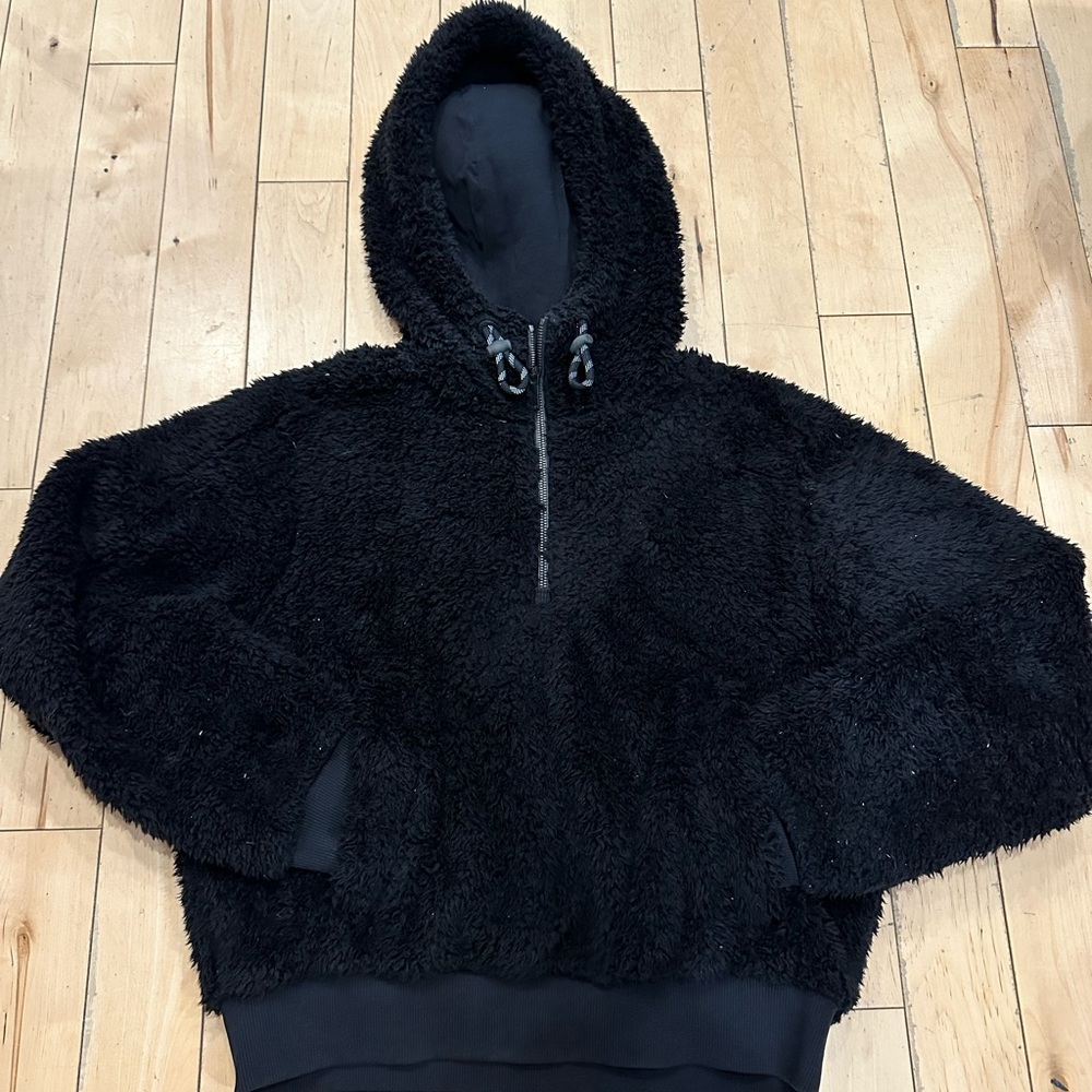 lululemon athletica Black Fleece 1/2 Zip